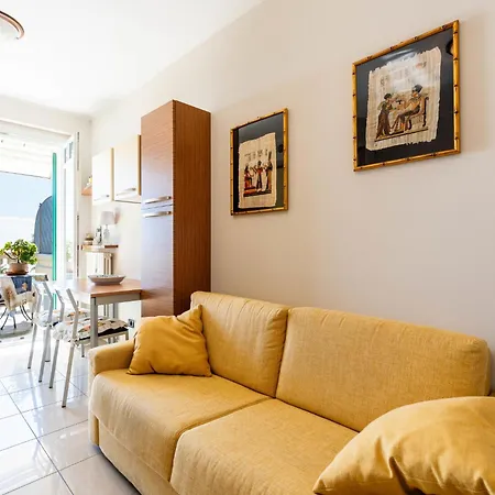 Casa Al Mare Con Bella Vista By Interhome 公寓 因佩里亚