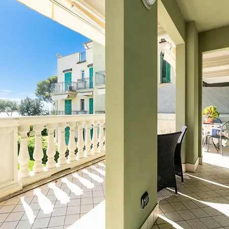 Casa Al Mare Con Bella Vista By Interhome Apartman