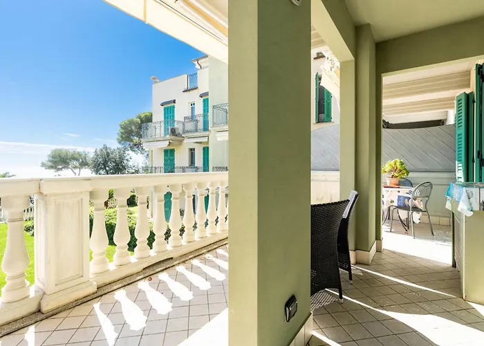 Casa Al Mare Con Bella Vista By Interhome Διαμέρισμα
